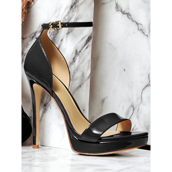 NWOT Michael Kors Jordyn BLACK Patent Leather Platform Sandals 8 - Picture 1 of 3